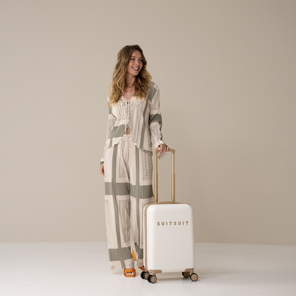 Fusion - White Swan - Safe Travels Set (55 CM)