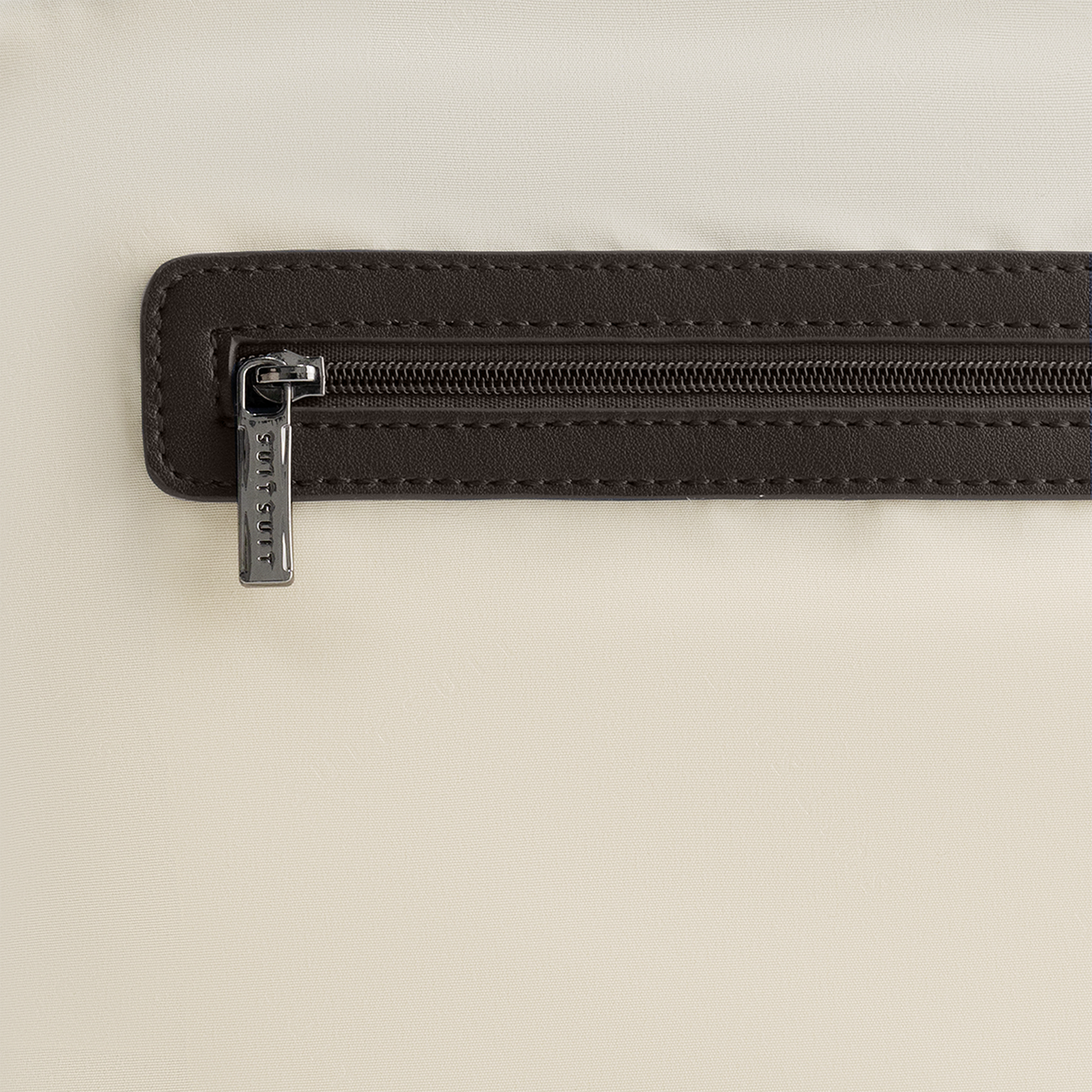 Mystique - Ground Coffee - Toiletry Bag XL & Make-up Bag