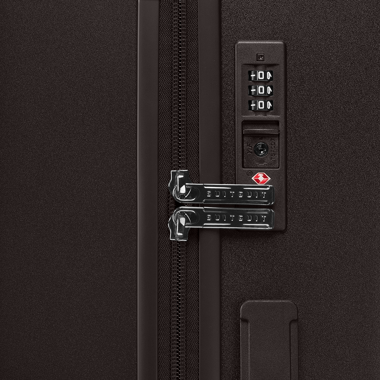 Mystique - Ground Coffee - Check-in (76 cm)