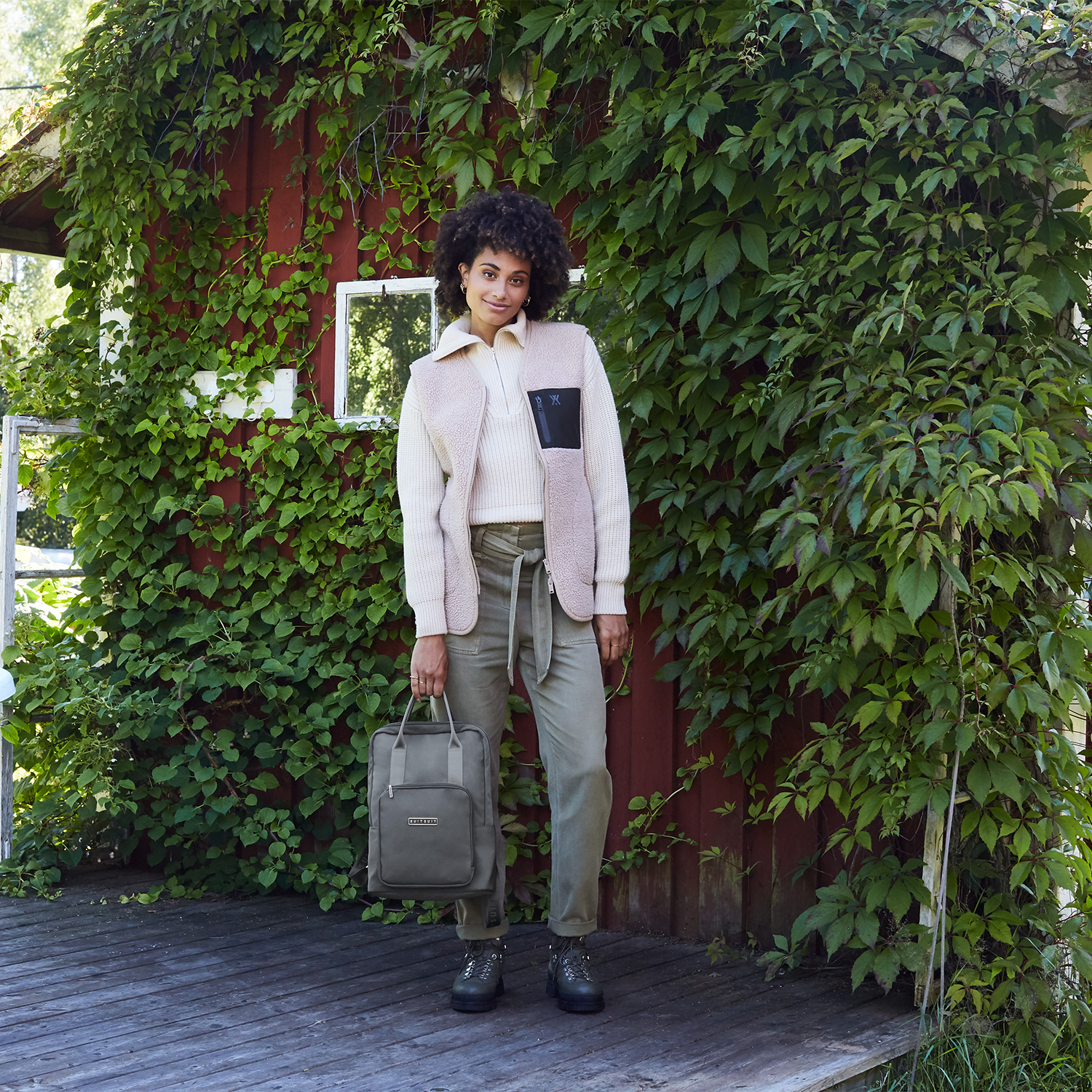 Suitsuit backpack hotsell