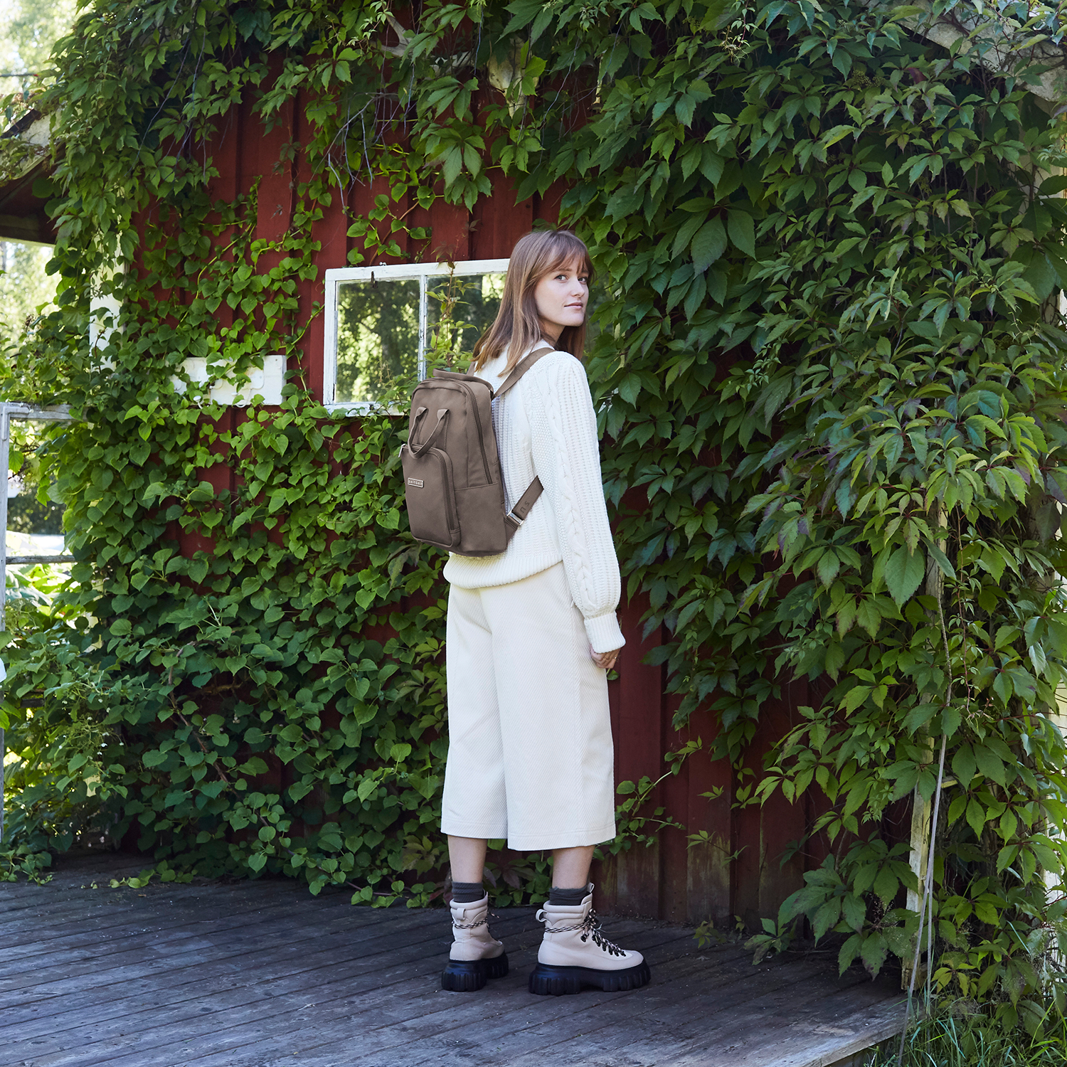 Suitsuit natura backpack online